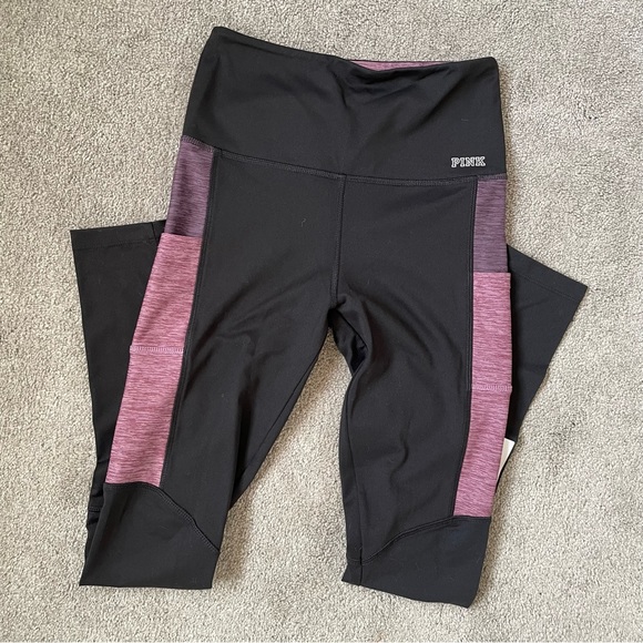 VS Pink Ultimate Leggings - Size XS - Excellent Condition - Picture 4 of 6